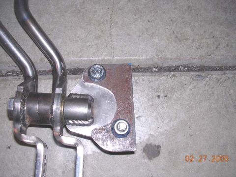 1994 Ford Bronco - The ORD sticks came with an 'ear'shaped mounting bracket, esigned to mount to the bolts on the klune. ( This would have been great if the E…