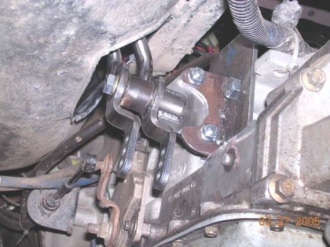 1994 Ford Bronco - bracket and sticks mounted