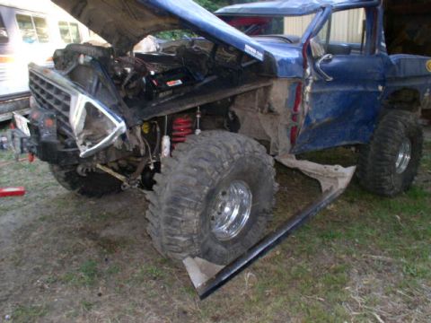 1979 Ford Bronco - This 1979 Ford Bronco appears to be heavily modified for off-road use.