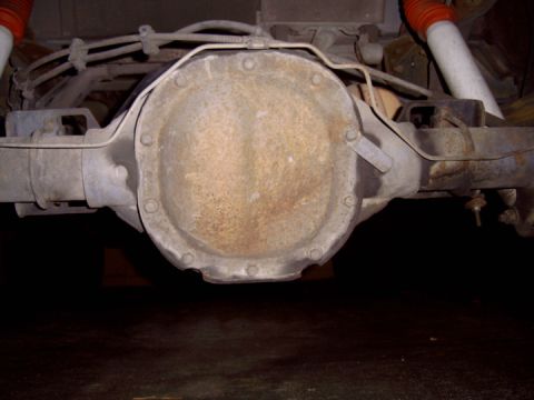 1991 Ford Bronco - Here is the stock rear end cover. No drain plug, thin steel - little protection, No cooling properties.