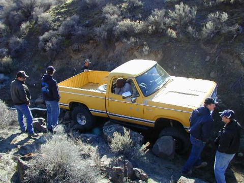 1978 Ford Bronco - Rock Sliders doin' their job