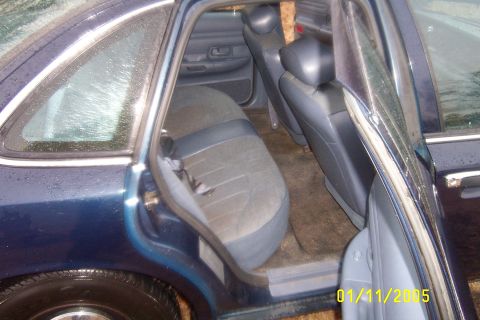 1997 Ford Crown Victoria photo