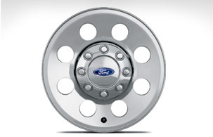 2002 Ford Excursion - Optional for the 2005 XLT Superduty is the 17" Aluminum