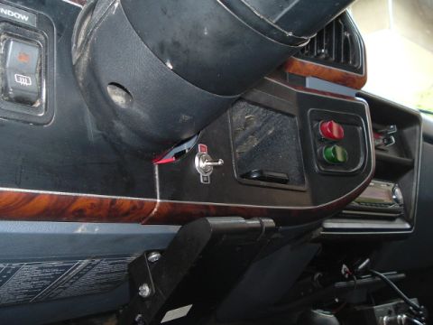 1989 Ford Bronco - switch
