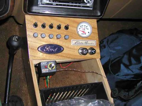 1988 Ford Bronco - Center console