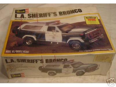 1990 Ford Bronco - Sales packaging box art for a Revell L.A. Sheriff's Bronco plastic model kit.