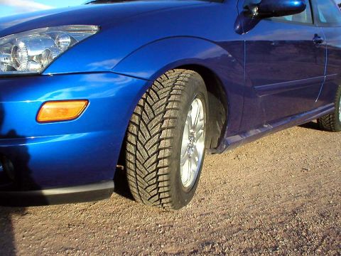 2004 Ford Focus - The winter tires/wheels. 16X7 Kazera KZ-V, with 205/55/16 Dunlop Winter Sport M3.