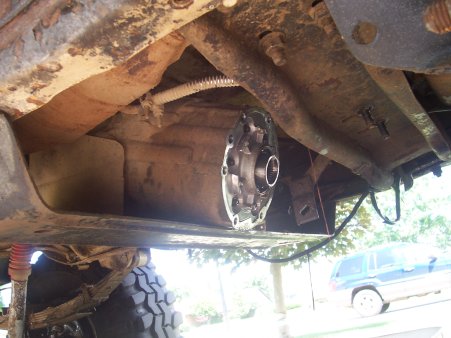 1986 Ford Bronco - NP208 awaiting a new... mate.