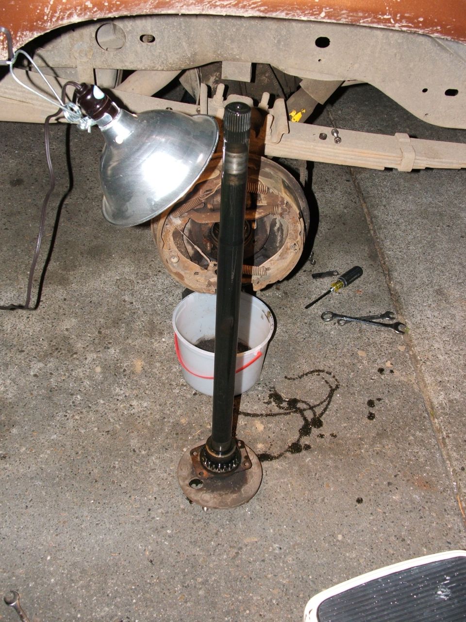 Axle shaft before new bearings