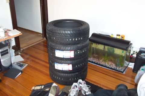 1996 Ford Taurus - the new rubber waiting to meet some nice pavement