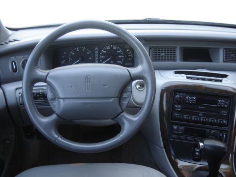 1997 Lincoln Mark VIII photo