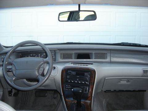 1997 Lincoln Mark VIII photo
