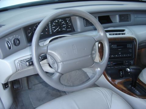 1997 Lincoln Mark VIII photo