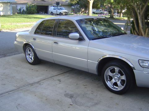 1998 Mercury Grand Marquis photo