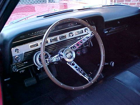 1967 Ford Galaxie - The restored 7 Litre steering wheel