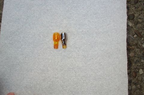 1998 Ford Crown Victoria - I also replaced the amber 906 bulbs w/silver coated amber bulbs.