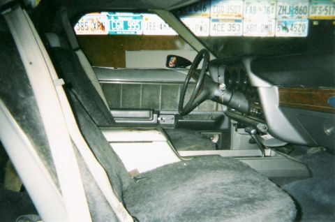 1976 Ford Ranchero - Buckets, floor shift, and consol. Designed for two only.