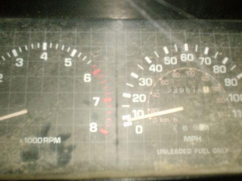 1986 Toyota Pickup/SR5 - Heres a crapy picture of the Odometer 249515.1 Yes! Im gonna put at least that on it again you just wait.