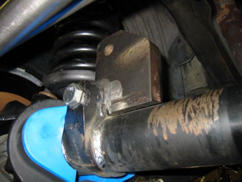 1992 Ford Bronco - This image shows a custom suspension modification, not a 1992 Ford Bronco.