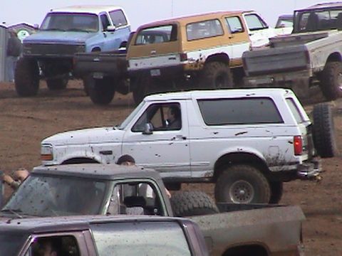 1994 Ford Explorer - Alvey in line for the obstacle course