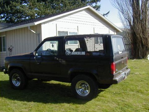 1994 Ford Explorer - Steve's B2 sporting the new sticker