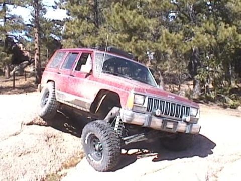 1993 Ford Bronco - Serious Drop