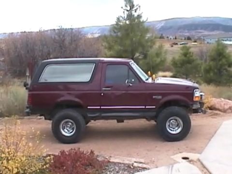 1993 Ford Bronco photo