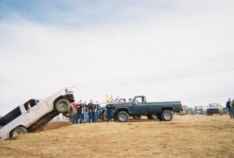 1978 Ford Bronco - Jumping a BII to death