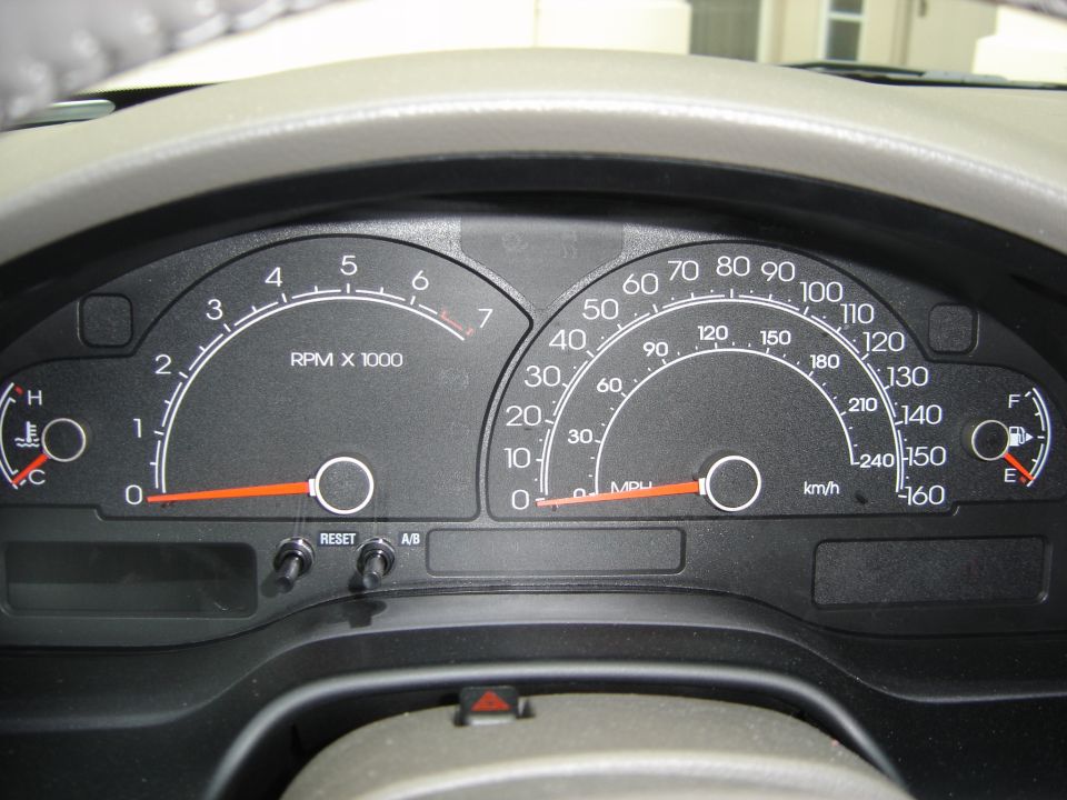 2002 Lincoln Town Car