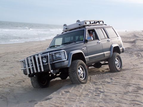 1991 Jeep Cherokee photo