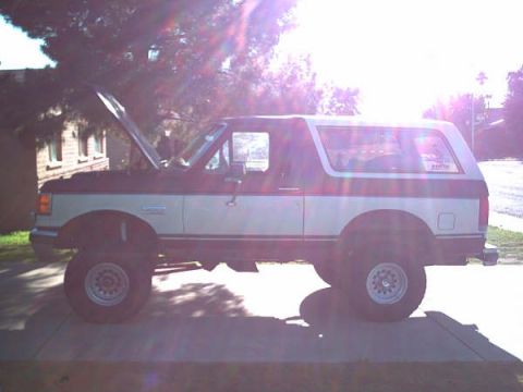 1988 Ford Bronco - Bko driver side.