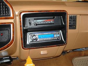 1990 Ford Bronco photo