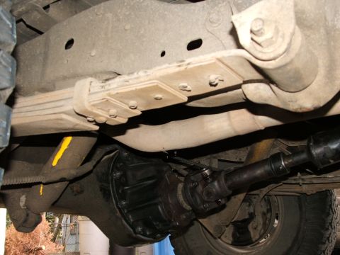 1980 Ford Bronco - New third member with minor modifications. This was pulled from a 1986 E150. I was able to use the same U-joint that is in the front of the…