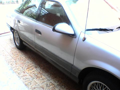 1991 Ford Taurus photo
