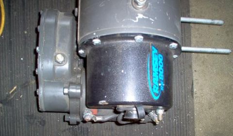 1988 Ford Bronco - This is a Ramsey RE8000 electric winch motor, not part of a 1988 Ford Bronco.