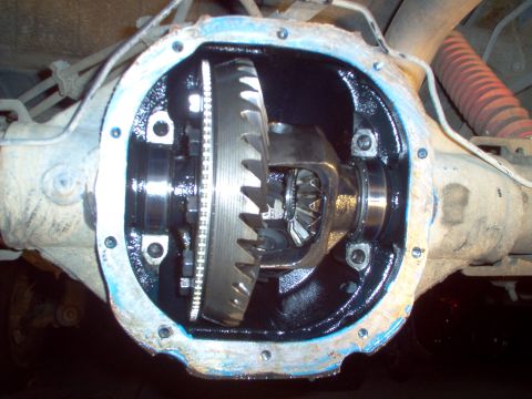 1988 Ford Bronco - The differential housing is open, revealing the internal gears and components.