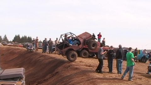1996 Ford Bronco - Jeep Launch Mountain Mud Fest (3/5/2005)