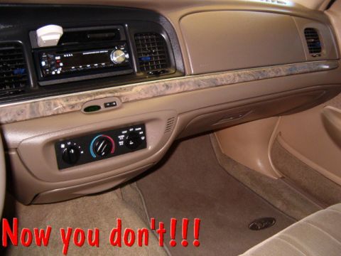 1998 Ford Crown Victoria photo