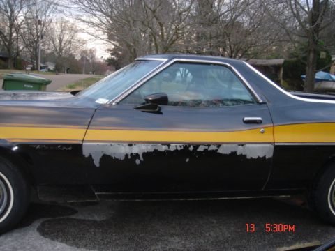 1975 Ford Ranchero - Nobody bothers to bang their doors into it anymore!