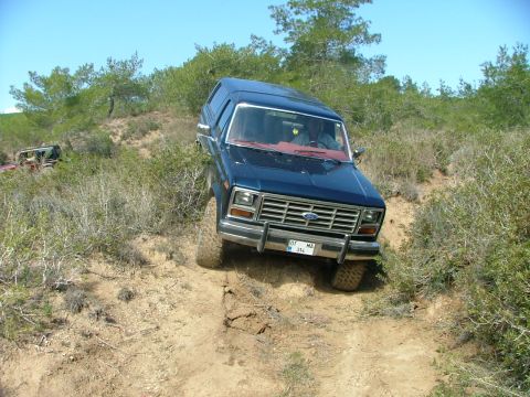 1986 Ford Bronco - On the trail in Turkey.