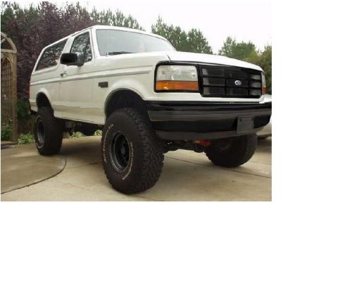 1992 Ford Bronco photo