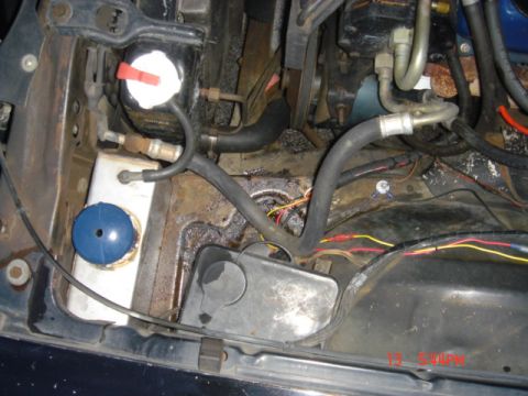 1975 Ford Ranchero - Wiring from the Hyfire VIA controller into the engine compartment . Top view into the engine compartment.