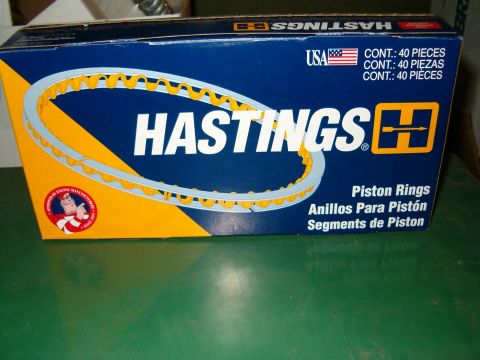 1991 Ford Bronco - Box for Hastings Piston Rings, showing product name and details in English and Spanish.