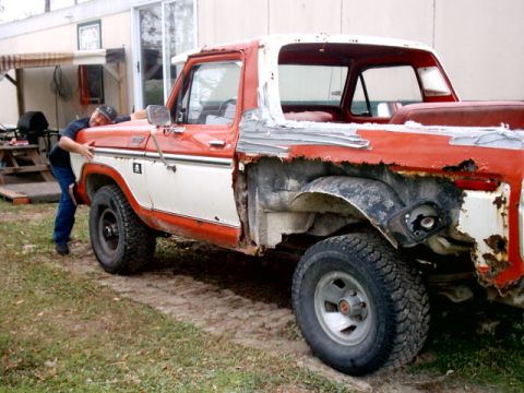 1978 Ford Bronco - 03/15/05 i love my old rusty bronco