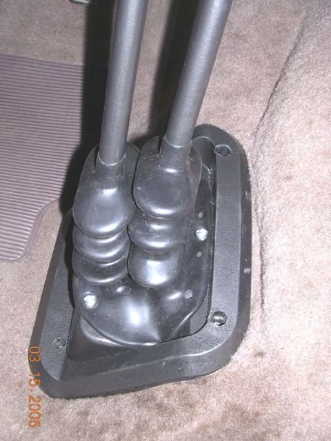 1994 Ford Bronco - the two "stock" holes wouldnt have allowed a bolt to mount to the plastic, so i drilled a 3rd one in the middle. It doesnt need to be stron…