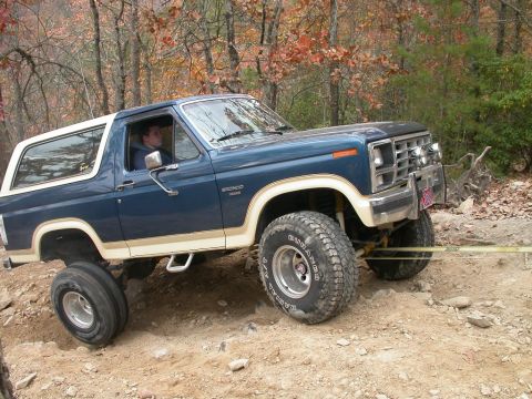 1990 Ford Bronco - Finishing the day in 2WD.