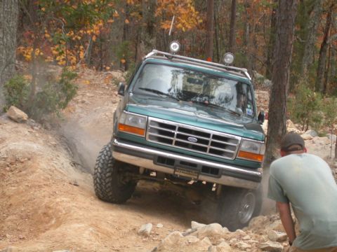 1990 Ford Bronco - Right here wheel spin is not your friend