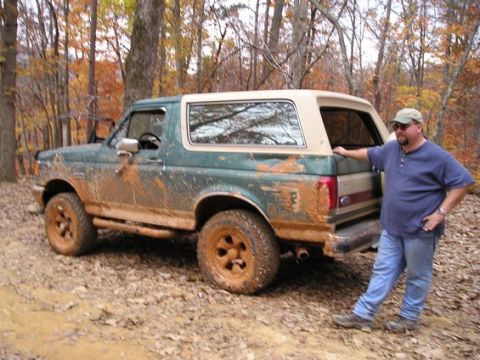 1990 Ford Bronco - Me and my freshly wounded Bronco. Damn you Dutch John!