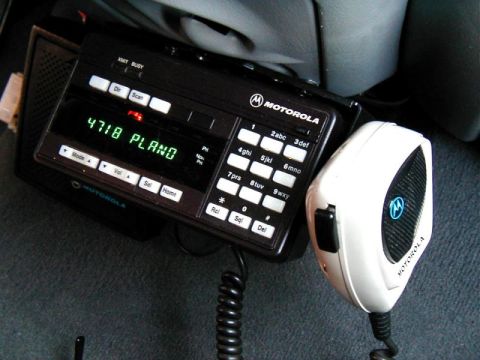 2002 Ford Excursion - Motorola Syntor X9000