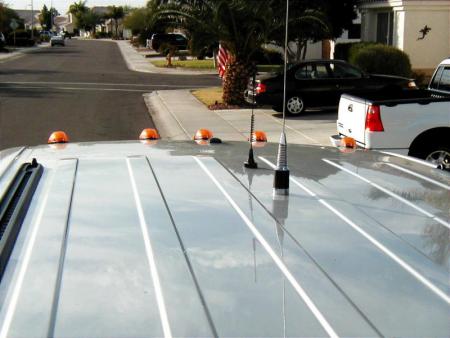 2002 Ford Excursion - View of the antennas